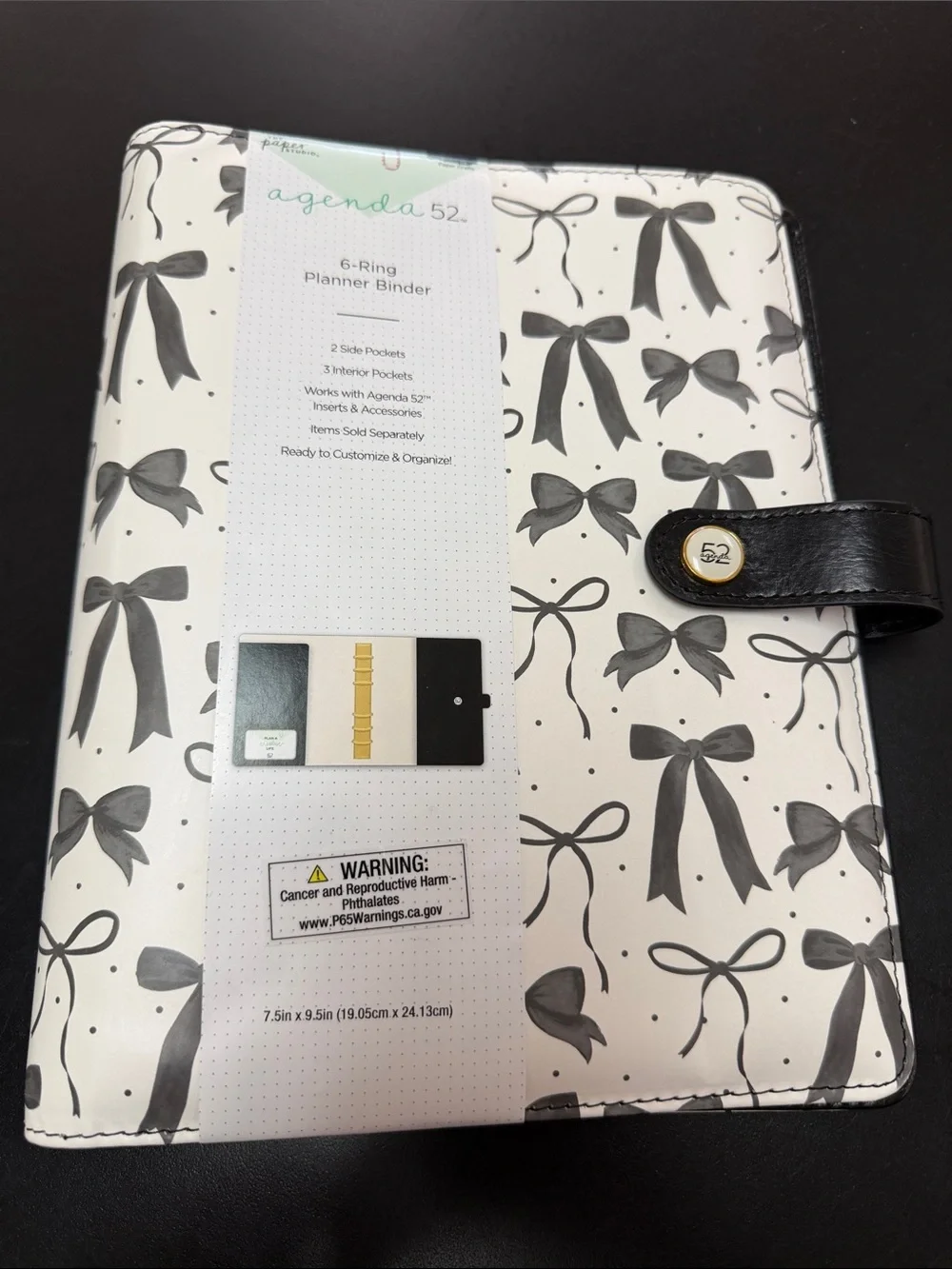 Agenda White Planner Binder with Black Bow Pattern